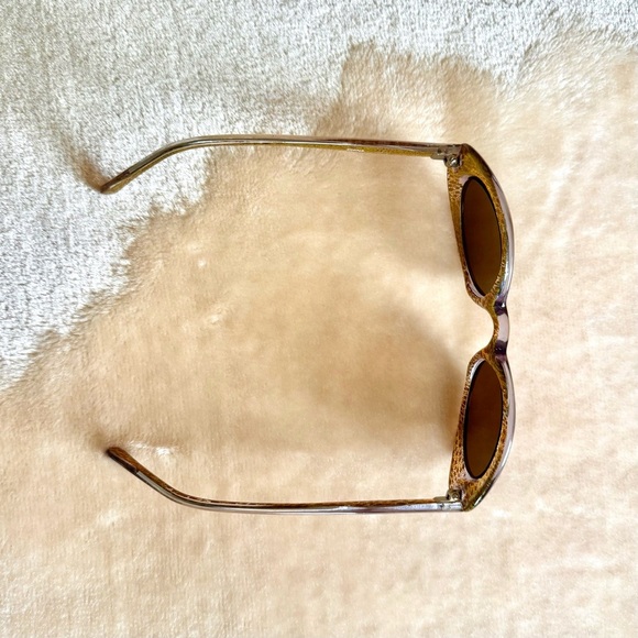 Vintage Y2K Leopard Print Sunglasses - Picture 2 of 4